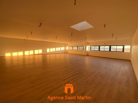 Montélimar, dans la zone sud, local commercial de 170... 2230 26200 Montlimar