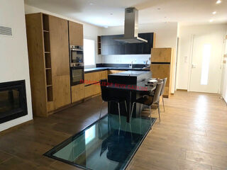  Maison  louer 6 pices 183 m
