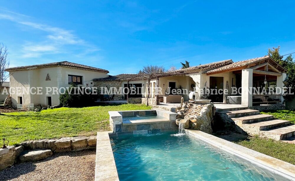 � vendre  Maison Sainte-C�cile-les-Vignes (84290)