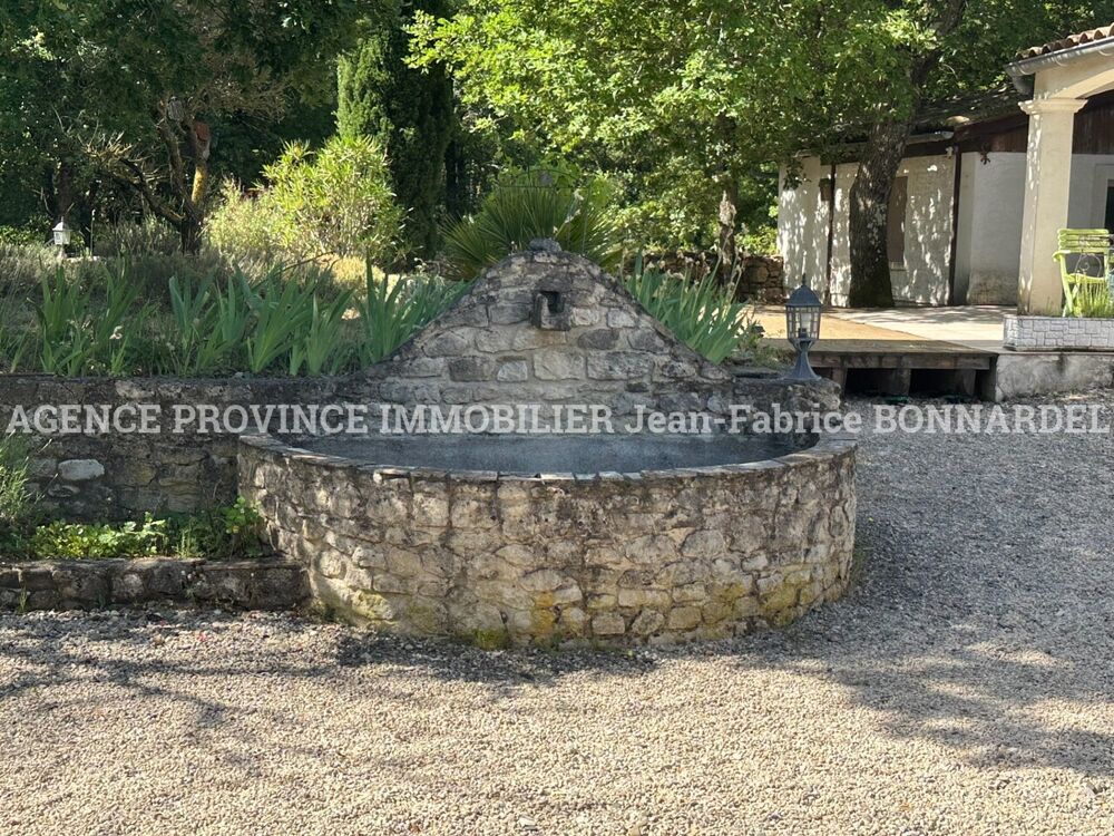 vente Maison - 7 pièce(s) - 246 m² Grignan (26230)