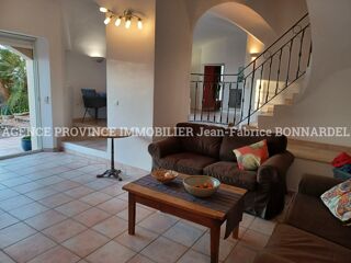  Maison � vendre 6 pi�ces 166 m�