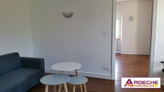  Appartement à louer 2 pièces 50 m²