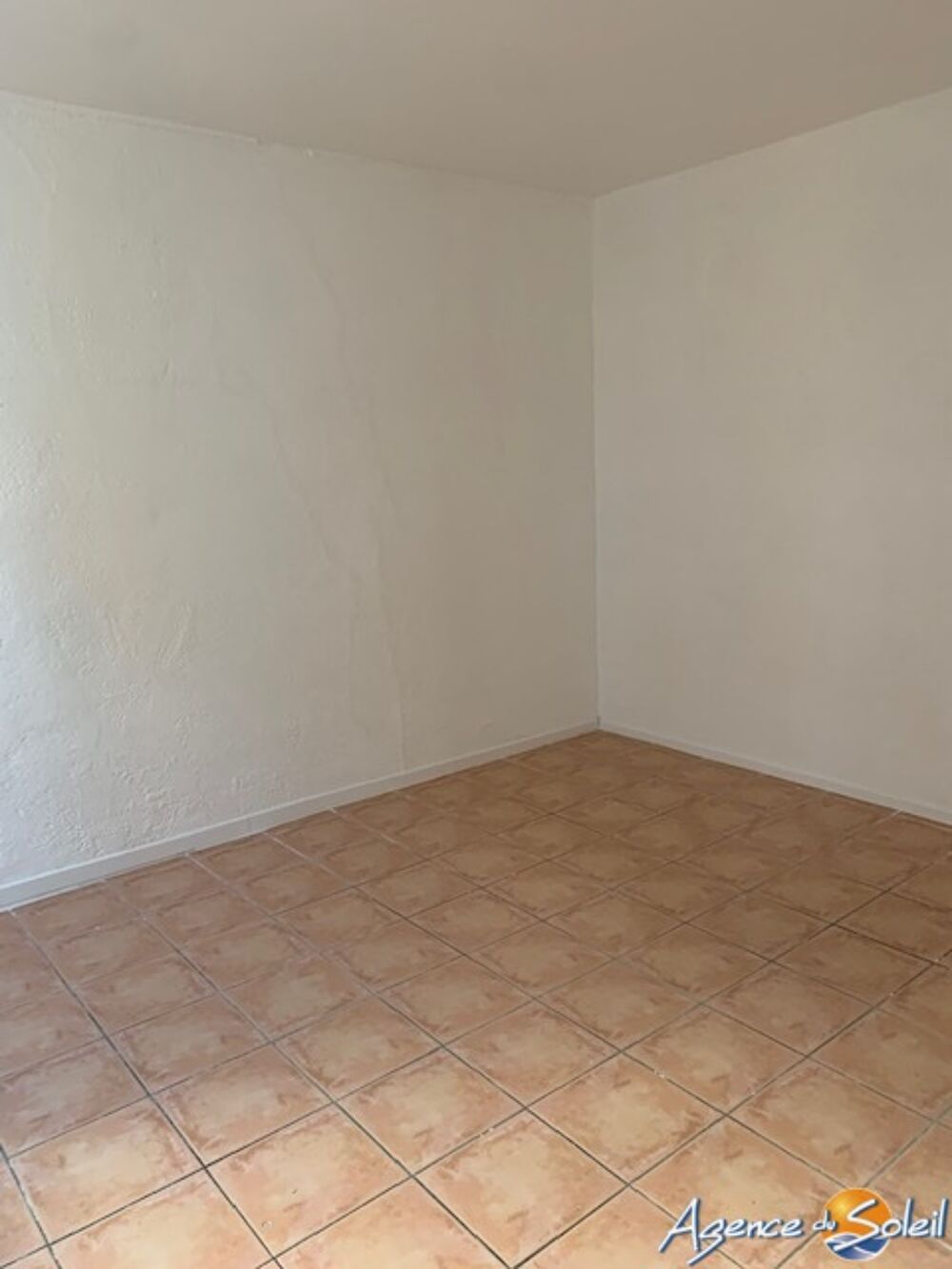 location Appartement - 2 pice(s) - 39 m Narbonne (11100)