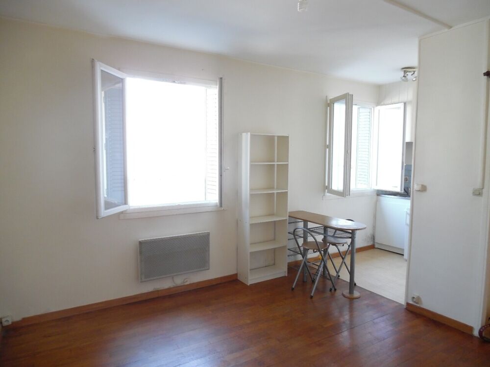 Dans le secteur Vallier/Aigle à Grenoble, joli studio lu....