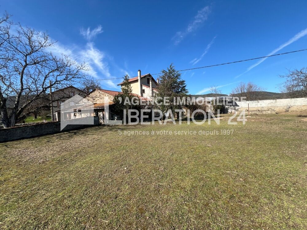 vente Ferme - 6 pice(s) - 283 m Bas-en-Basset (43210)