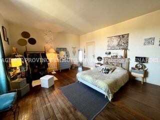  Maison � vendre 6 pi�ces 205 m�