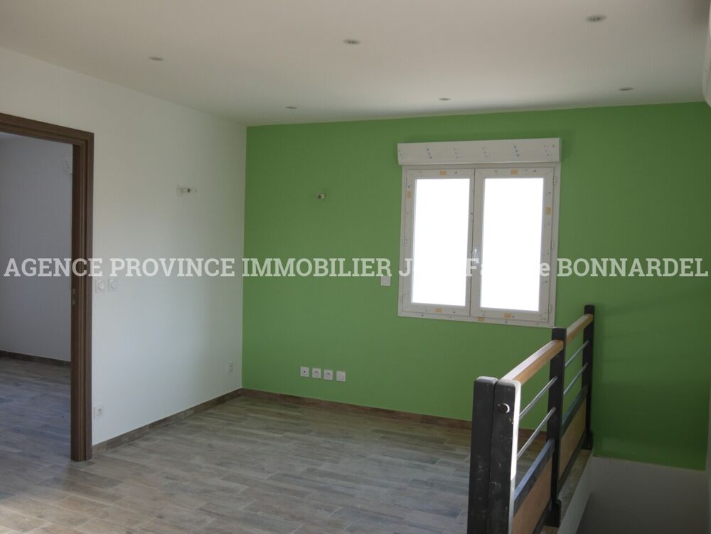 location Appartement - 2 pi�ce(s) - 50 m� Sainte-C�cile-les-Vignes (84290)