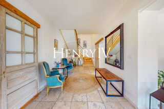  Maison � vendre 9 pi�ces 260 m�