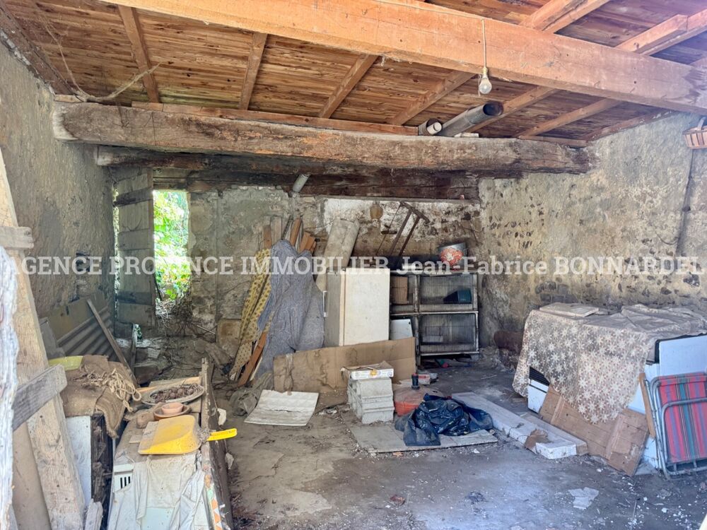 vente Remise / Grange - 1 pièce(s) - 28 m² Visan (84820)