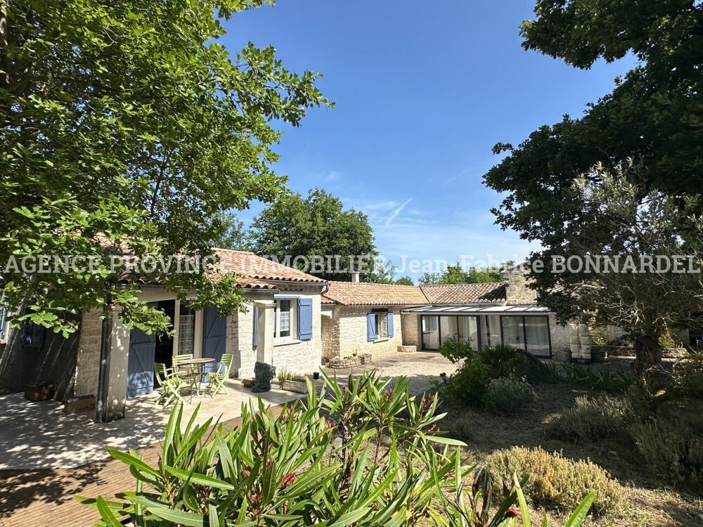vente Maison - 7 pièce(s) - 246 m² Grignan (26230)