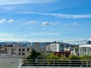  Appartement  vendre 4 pices 82 m