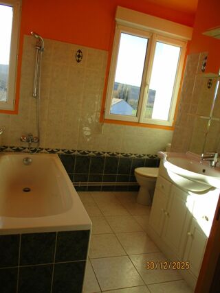  Appartement à louer 4 pièces 76 m²