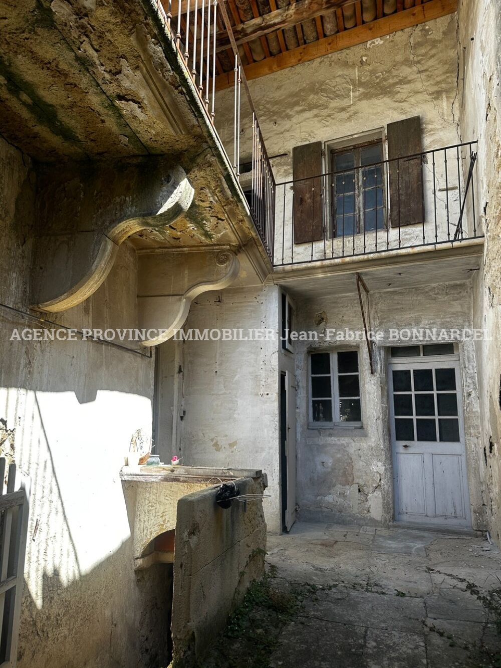 vente Maison - 3 pièce(s) - 190 m² Grignan (26230)