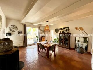  Maison � vendre 6 pi�ces 205 m�