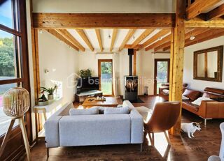  Propriété/château à vendre 5 pièces 145 m²