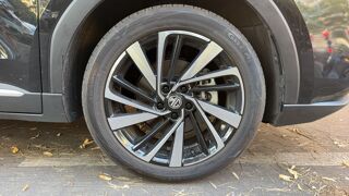 MG.ZS 1.5 L Hybrid+ 197 BVA Luxury 2025 occasion 75014 Paris