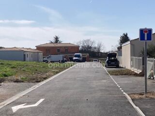 Terrain à vendre 561 m²