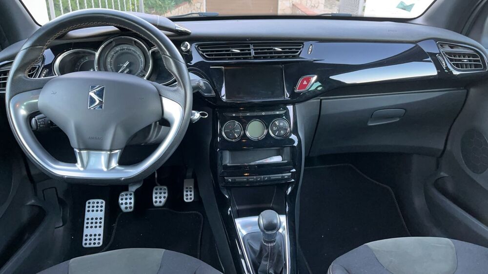 DS3 1.2 PureTech 110 Performance Line 2018 occasion 66110 Amelie Les Bains Palalda