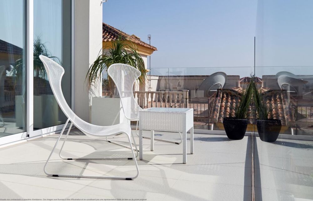 Superbe appartement avec extérieur et 2 places de parking en plein centre !!