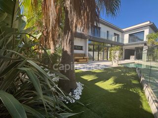 Vente Maison GRAU D'AGDE, VILLA CONTEMPORAINE P7 AVEC DOUBLE GARAGE, PRESTATIONS LUXUEUSES PROCHE MER, SECTEUR CALME Le grau d agde