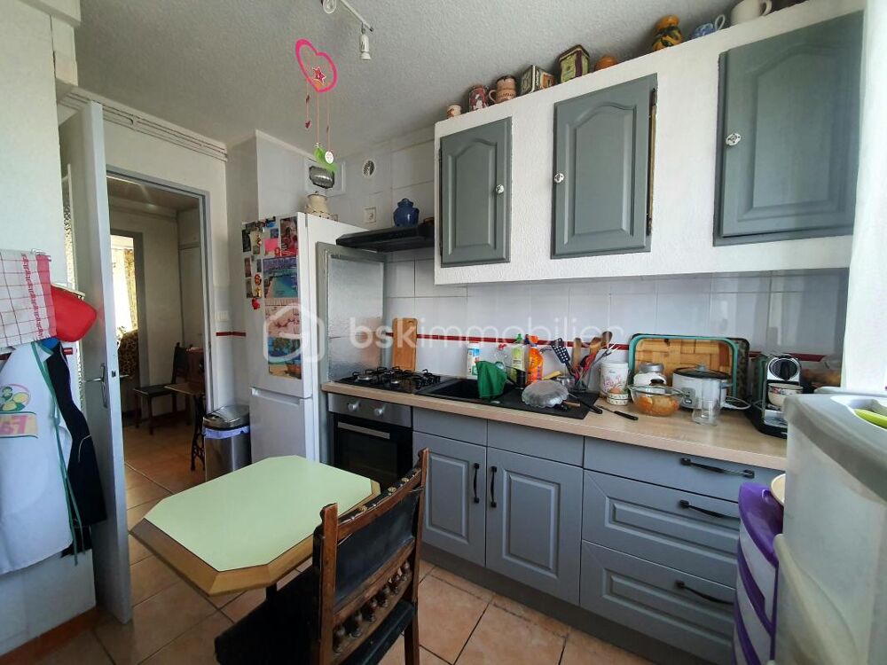 Vente Appartement MOULIN A VENT - APPARTEMENT T4 - DEUX CHAMBRES - LOGGIA - CAVE Perpignan