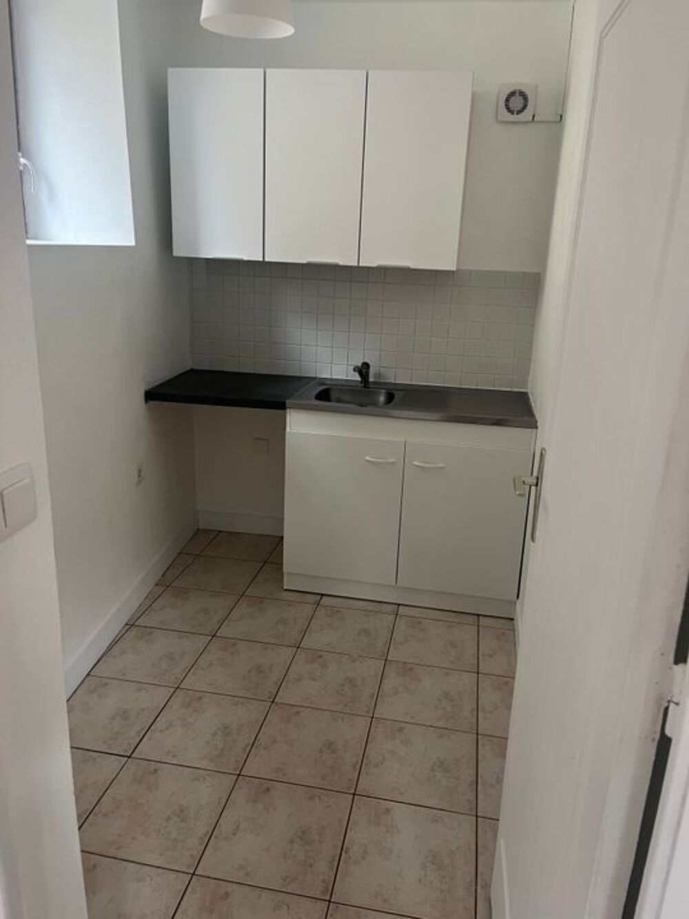 Location Appartement Appartement de 30m2 à louer sur Villeneuve-sur-Yonne Villeneuve sur yonne