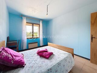  Maison � vendre 4 pi�ces 185 m�