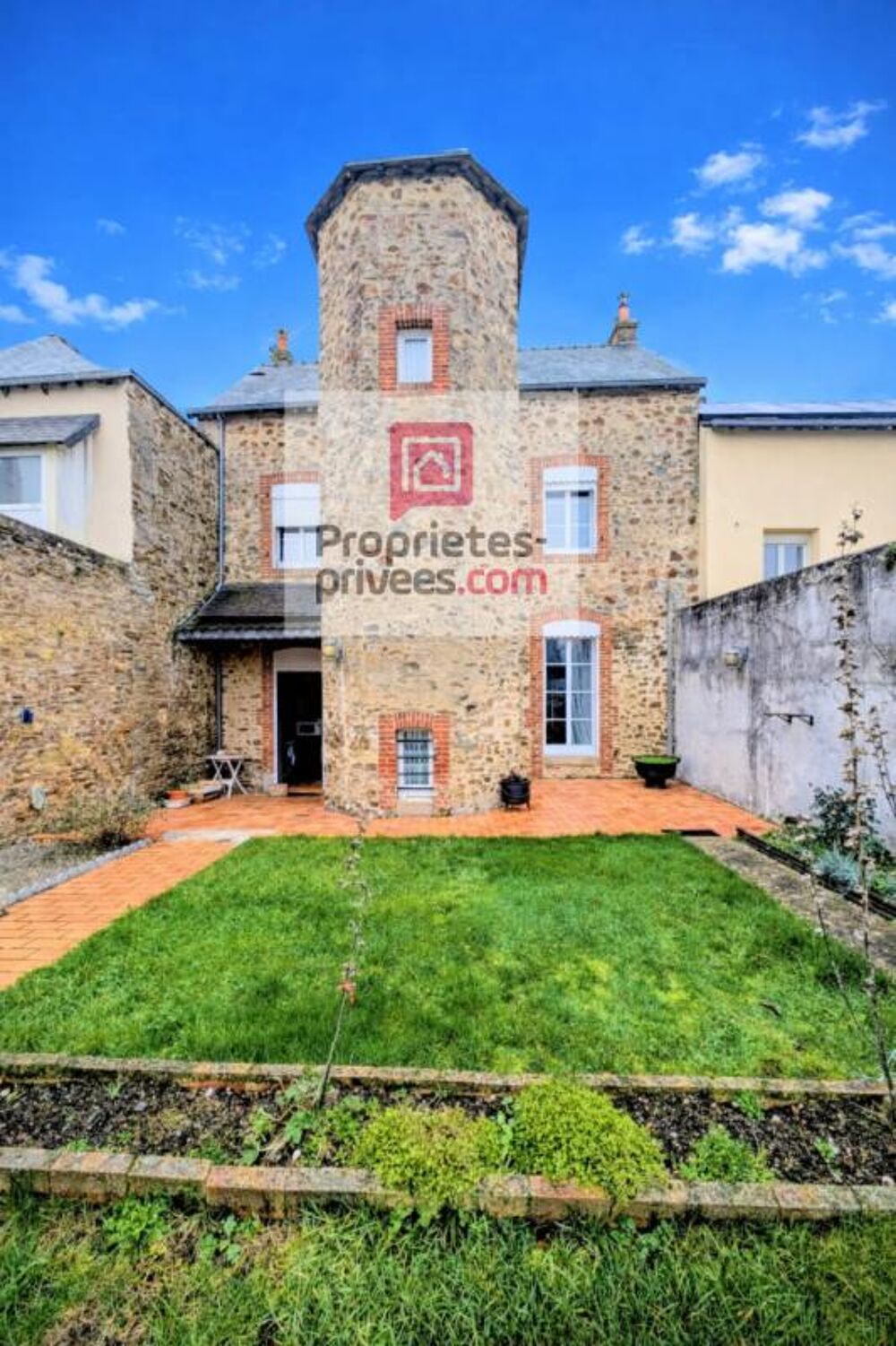 Maison Cosse Le Vivien 4 pièces 101 m2
