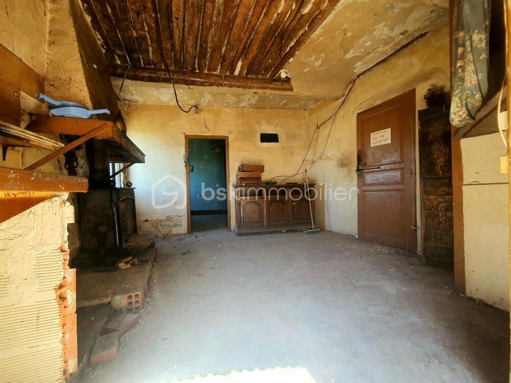 Vente Maison MAISON DE VILLAGE À RÉNOVER - 2 CHAMBRES - GARAGE de 30m² Latour de france