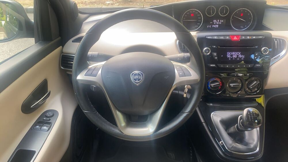 Ypsilon 1.2 69 Gold - 4 places 2014 occasion 92300 Levallois Perret