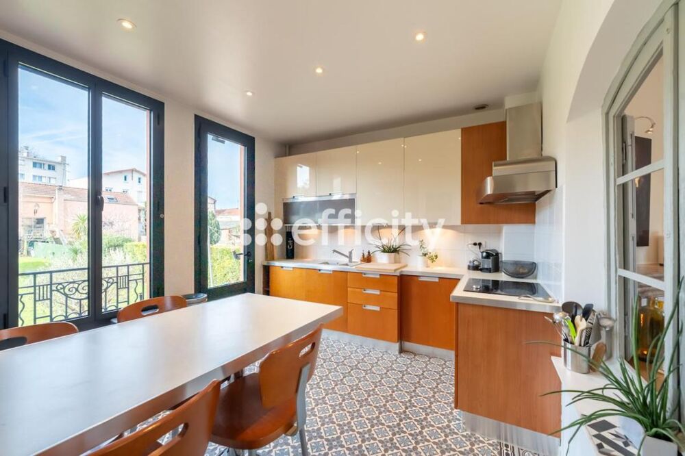 � vendre  Maison Nanterre (92000)