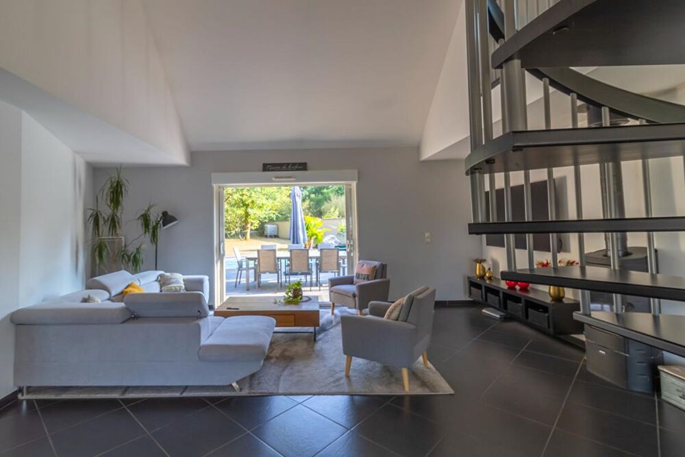 Vente Maison Maison Chabris 6 pièce(s) 165 m2 Chabris