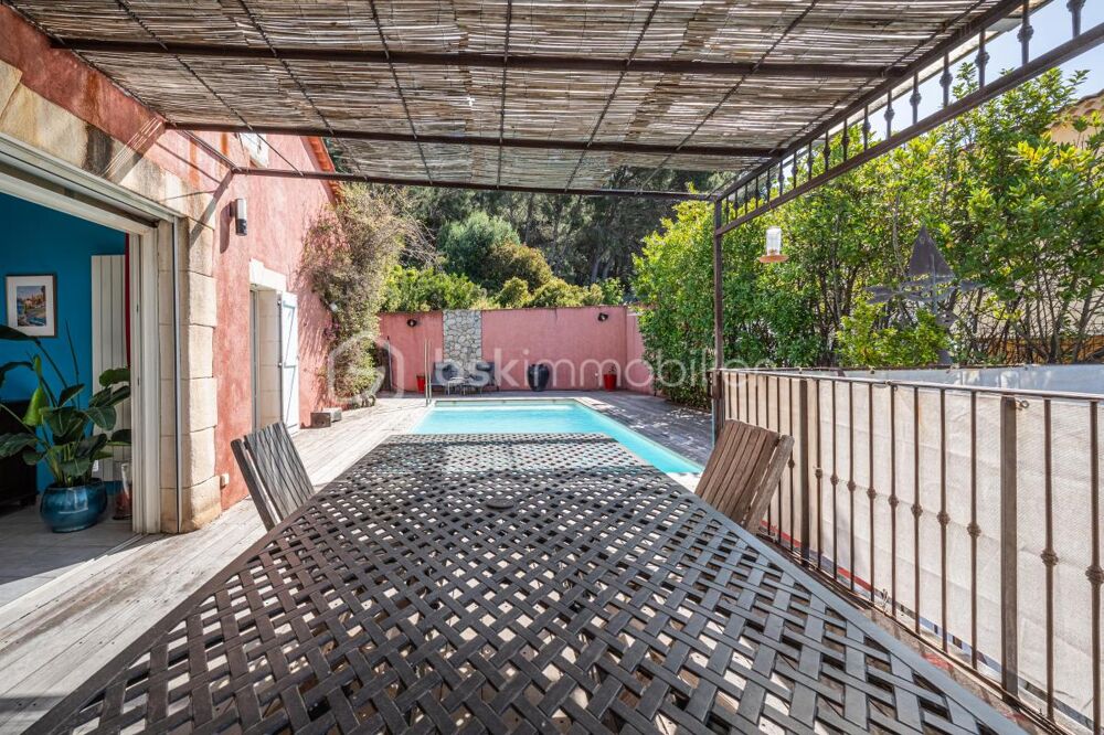 DPT VAR (83) - VUE MER - MAISON SPACIEUSE AVEC PISCINE et GRAND STUDIO