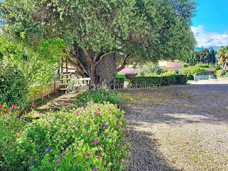 Villa à vendre 6 pièces 155 m²