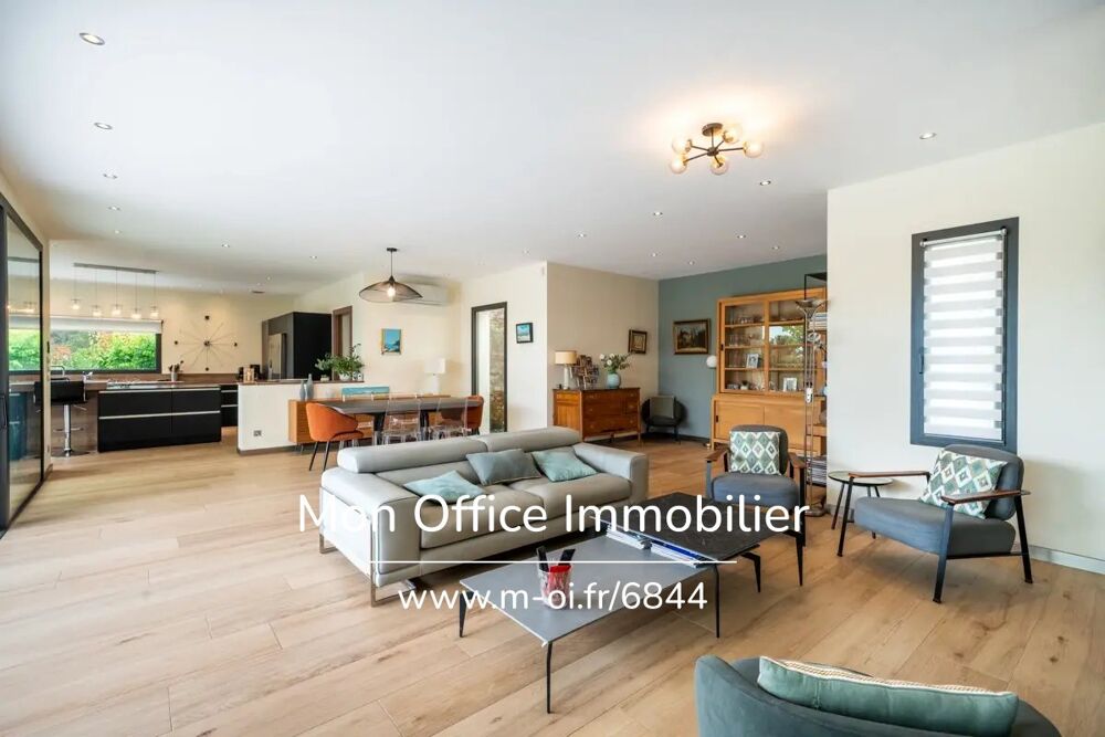 Vente Maison Référence : 6844-AUS - Maison contemporaine 210m² avec piscine - Ventabren Aix en provence