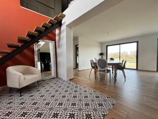  Maison � vendre 9 pi�ces 195 m�