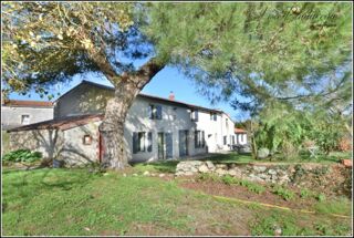 Vente Maison Maison à vendre 8 pièces LA BRUFFIERE (85) La bruffiere