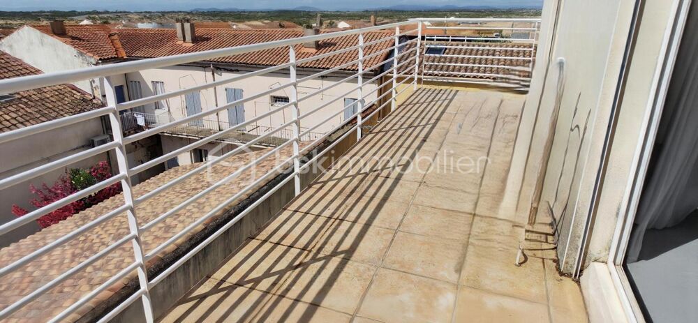 EXCLUSIVITE - APPARTEMENT EN TRIPLEX ENTIEREMENT RENOVE  TERRASSES - BOX ET PARKING