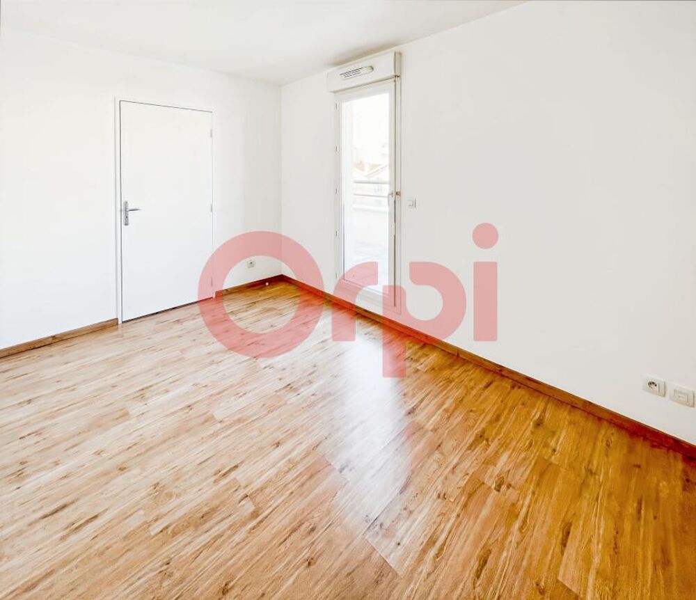 Location Duplex/Triplex IDEAL COLOCATION - LYON 8 Duplex en dernier étage avec terrasse Lyon 8