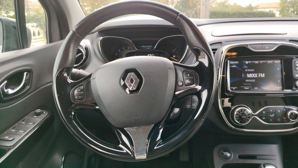 Captur 1.5 DCI ENERGY 90 Intens 2015 occasion 79000 Niort