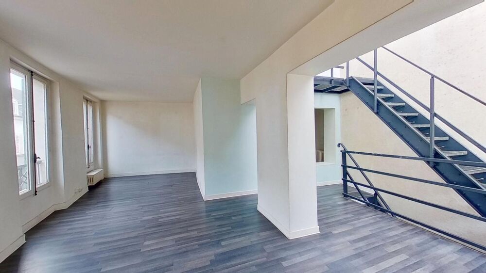 Vente Maison Maison de ville en monopropriété – Rendement attractif ~8 % – Idéal résidence principale et/ou investissement locatif Bagnolet