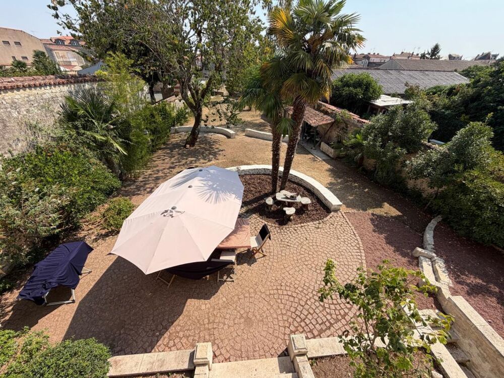 Vente Maison LUCON (85)- COEUR DE VILLE - DEMEURE BOURGEOISE XIX D'EXCEPTION 5 CHAMBRES AVEC PISCINE SUR PARC 1440M² Lucon