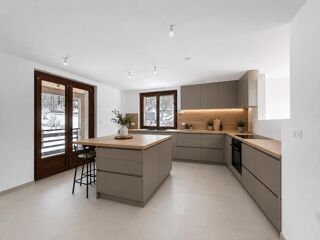  Appartement à vendre 5 pièces 127 m²