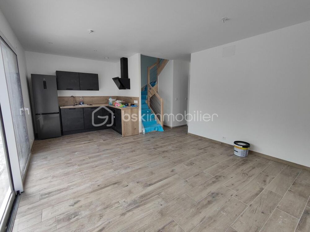 Vente Immeuble Ensemble immobilier neuf avec piscine Roz sur couesnon