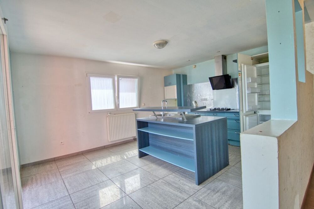 Vente Maison Doubs (25), à vendre Besançon, Les Montboucons, Maison 235 m2 ( T4 + T3 ) + terrain de 669 m2 Besancon