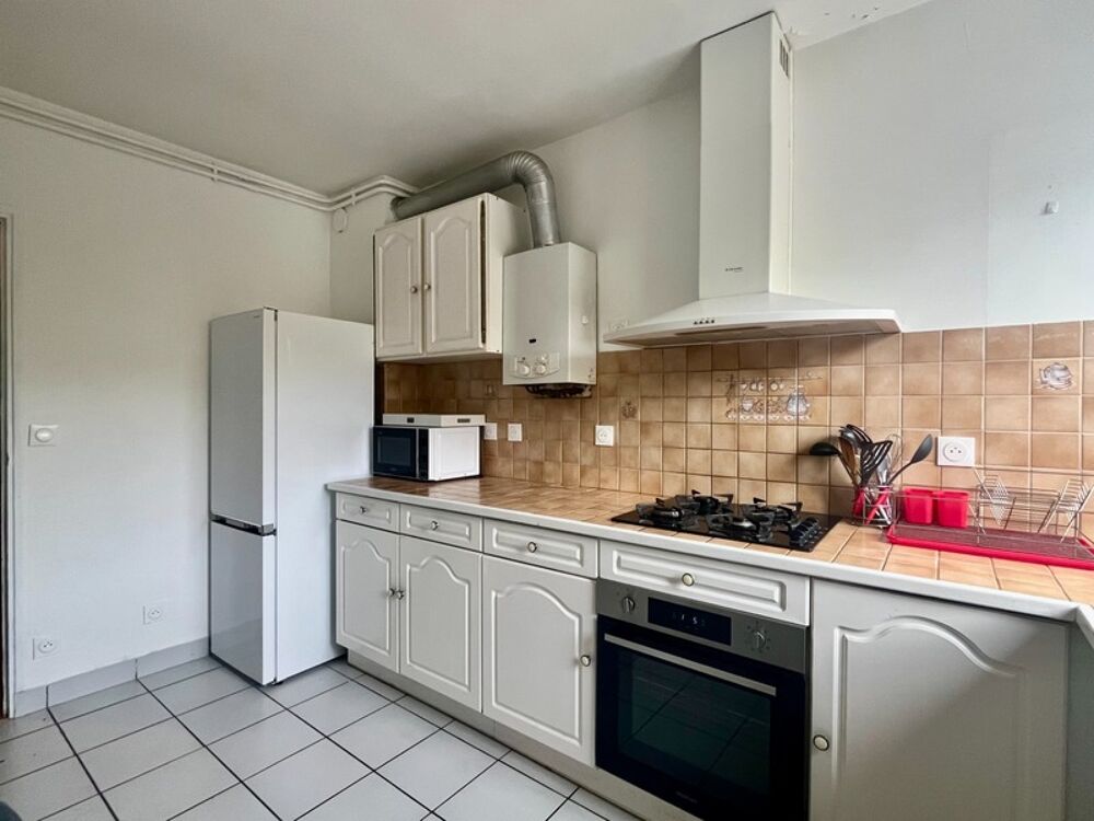 Dpt Finistère (29), à vendre QUIMPER Ouest - appartement rénové meublé T5 en collocation de 96 m² habitable - deux loggias -Cave