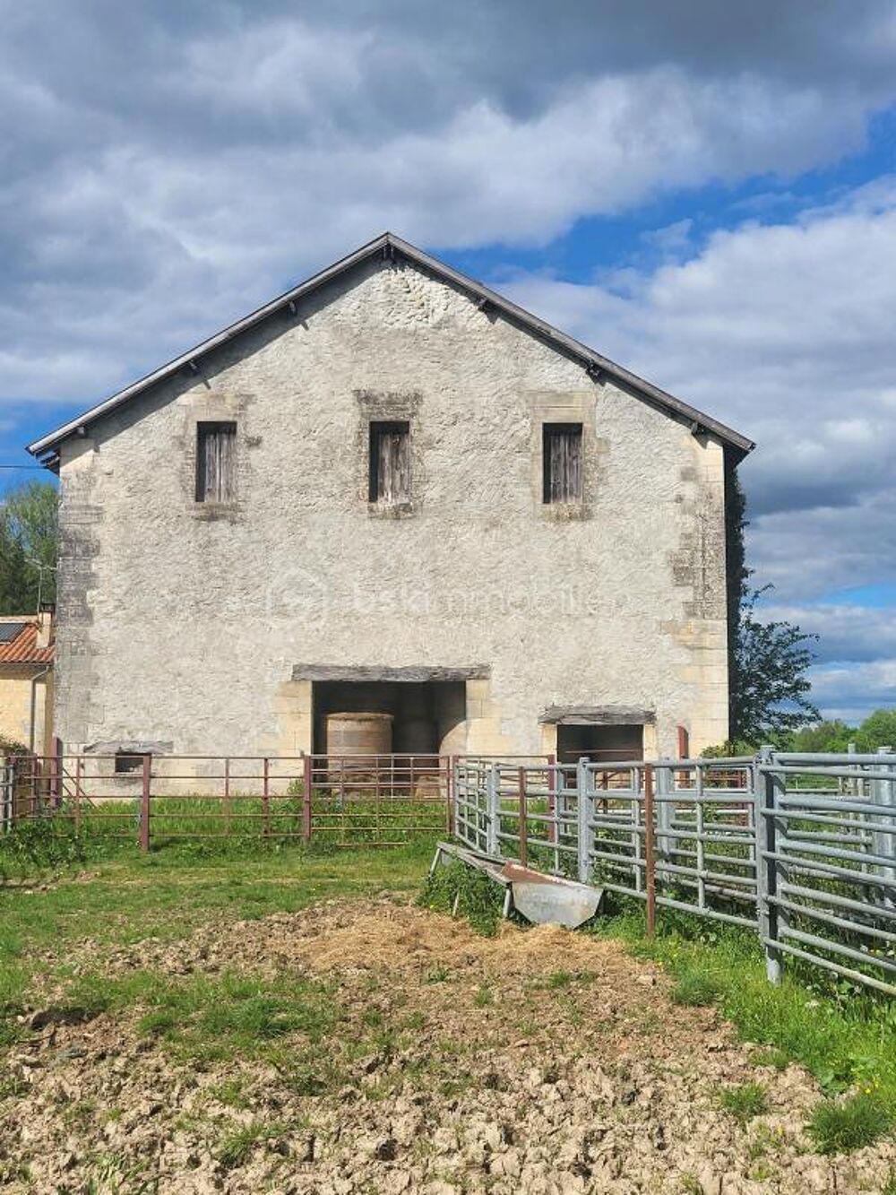 Vente Propri�t�/Ch�teau Propri�t� d'exception dans la Vall�e de L'Isle 22 hectares � 15 minutes de P�rigueux Annesse et beaulieu
