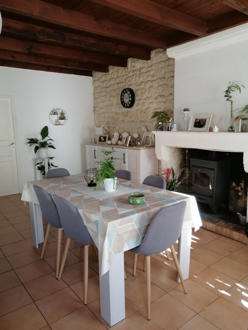 Vente Immeuble Immeuble à vendre SAINT DENIS DU PIN (17) Saint denis du pin