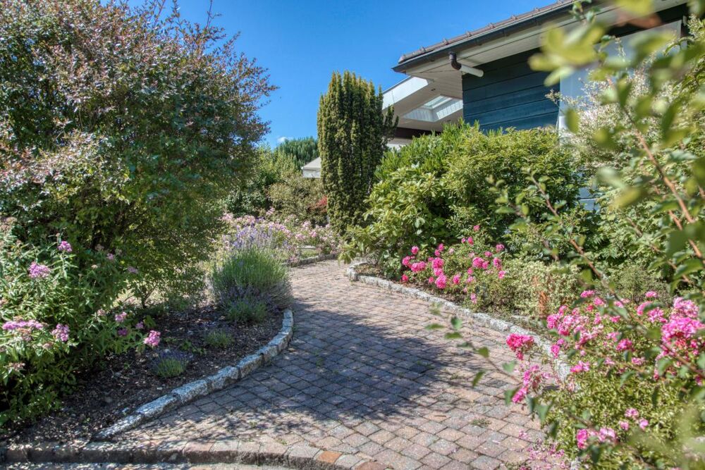 Vente Maison MAISON CONTEMPORAINE AVEC VUE IMPRENABLE SUR LE LAC LEMAN- TERRAIN 2000m2 Thonon les bains