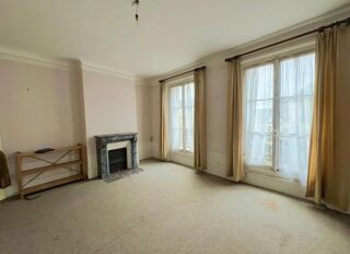  Appartement � vendre 12 pi�ces 190 m�